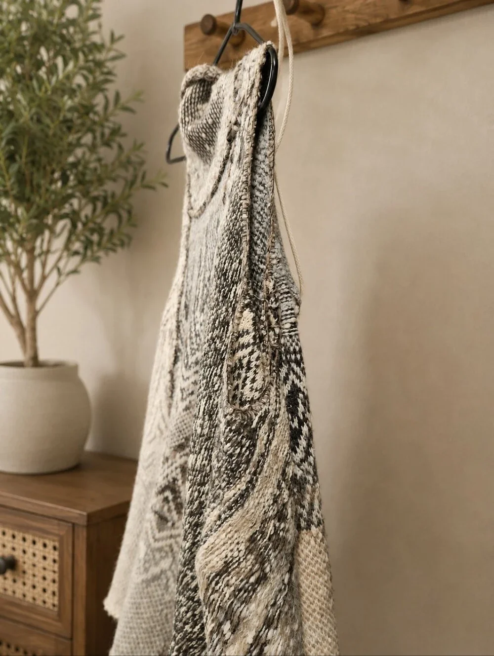 Free People Boho Textured Knit Sweater Vest Raw Edge Hook Front Oversized XS/S